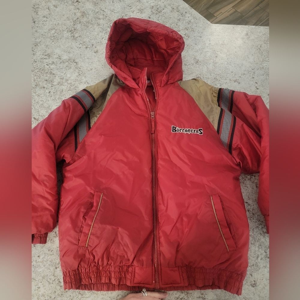 ♡Kids Tampa Bay Bucuneers‎ Jackets XL(18-20) MINOR CALL OUTS